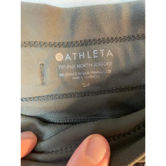 Athleta Trekkie North Jogger Green Mountain Olive Athletic Pants Women's SZ 24W - Picture 8 of 14